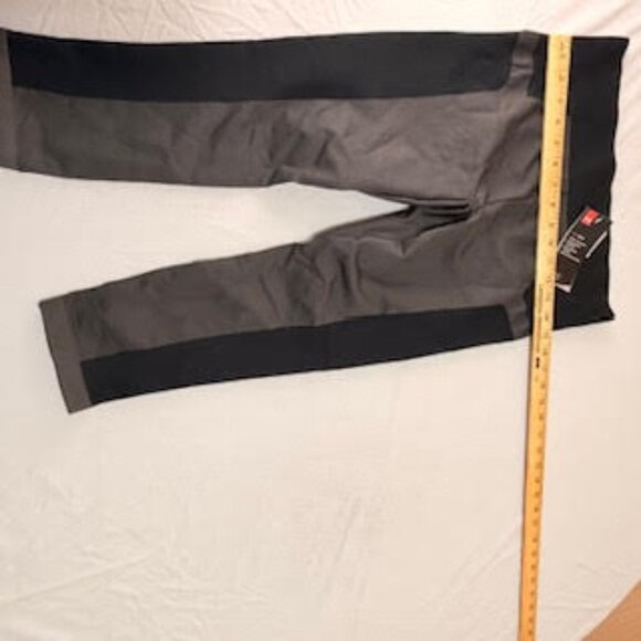 🔥 Under Armour HeatGear Compression Leggings | Black Gray | Women’s Large (L) - Picture 6 of 8